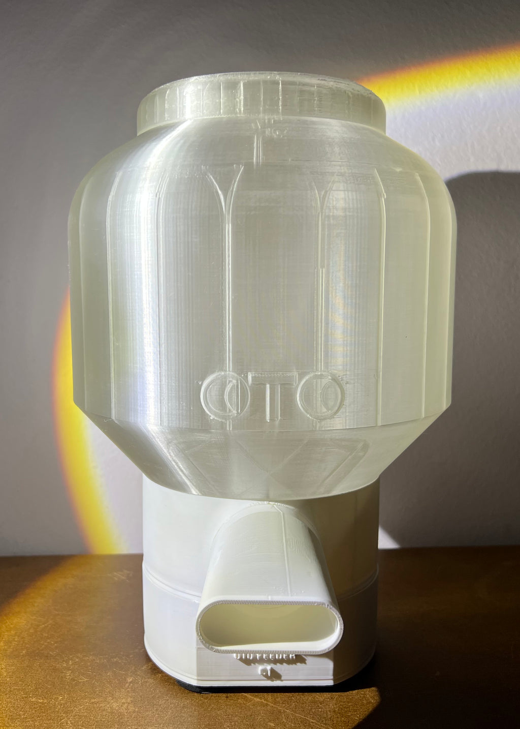 OTO Feeder C1 | Wireless automatic Pet feeder | 2 KG capacity