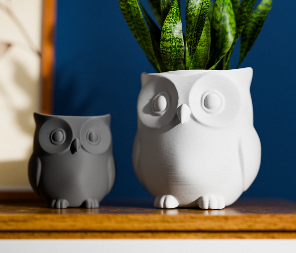 Standing Owl planter